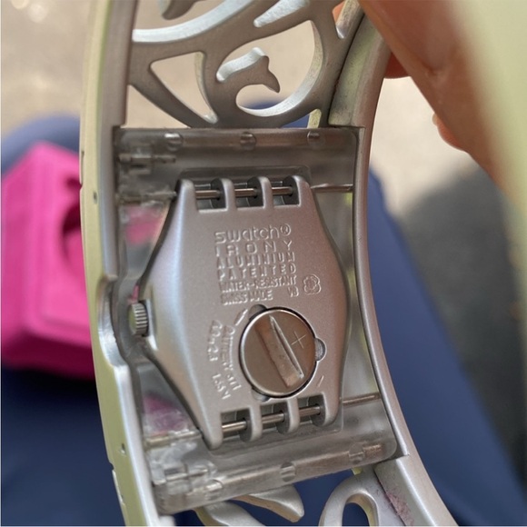 Swatch limited edition bracelet watch - Picture 10 of 11